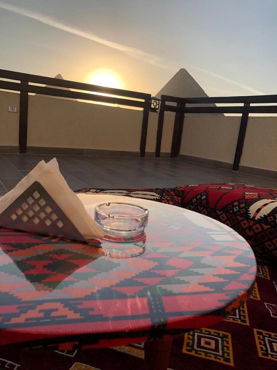 Pyramids Era View Hotel Kafret el-Gabal Kültér fotó
