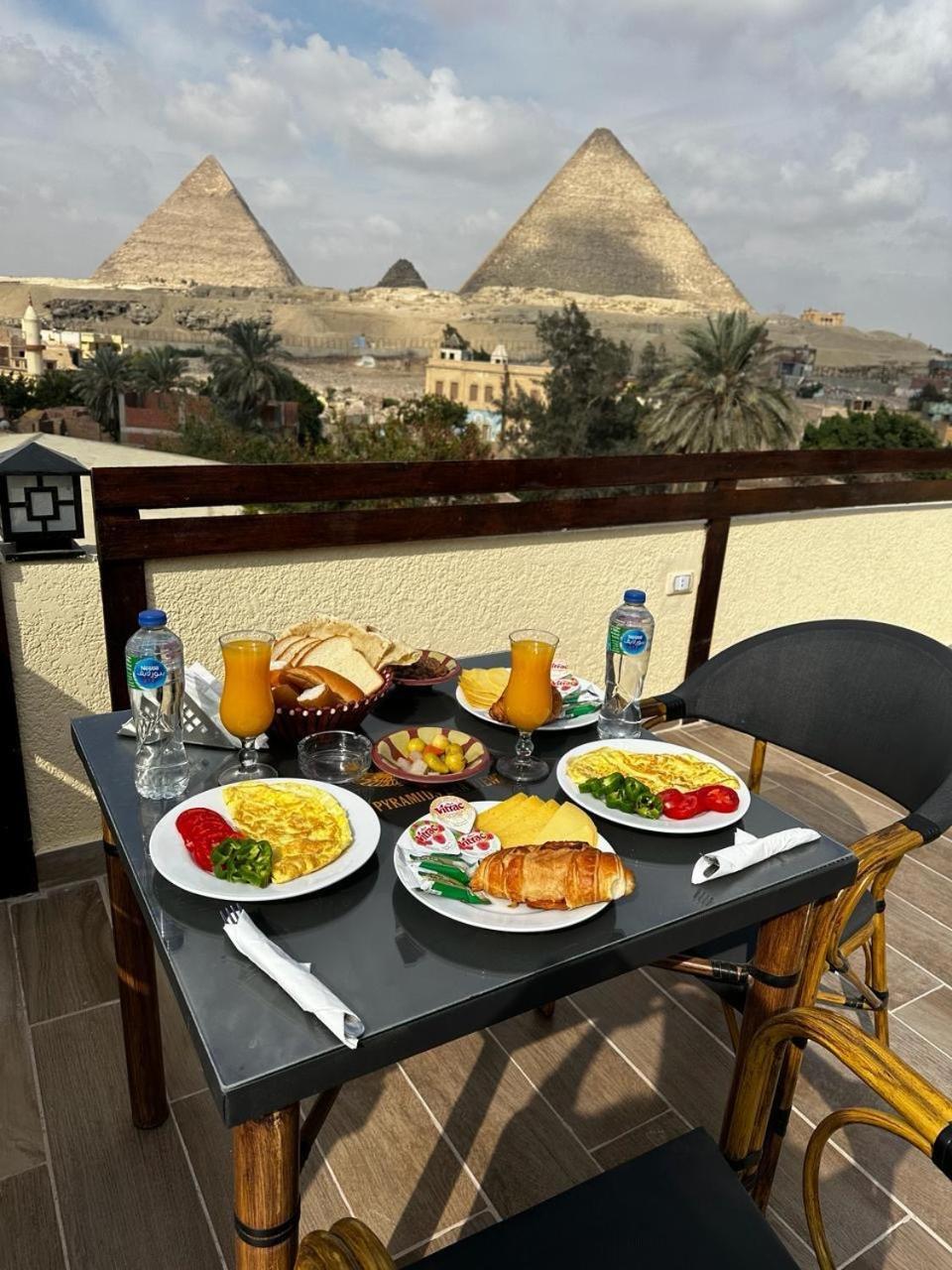 Pyramids Era View Hotel Kafret el-Gabal Kültér fotó