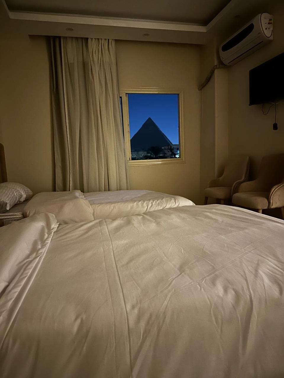 Pyramids Era View Hotel Kafret el-Gabal Kültér fotó