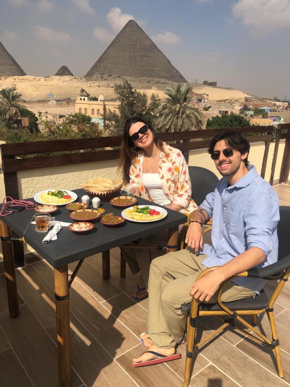 Pyramids Era View Hotel Kafret el-Gabal Kültér fotó